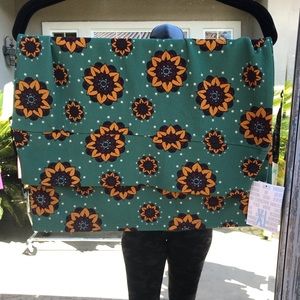 BRAND NEW LuLaRoe PENCIL SKIRT